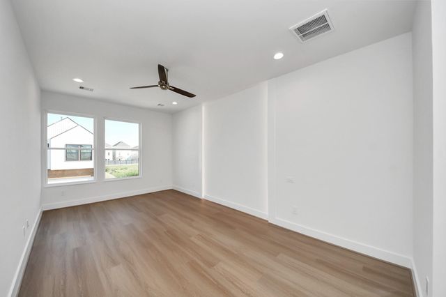 2216 Via Cami, Houston, TX 77051