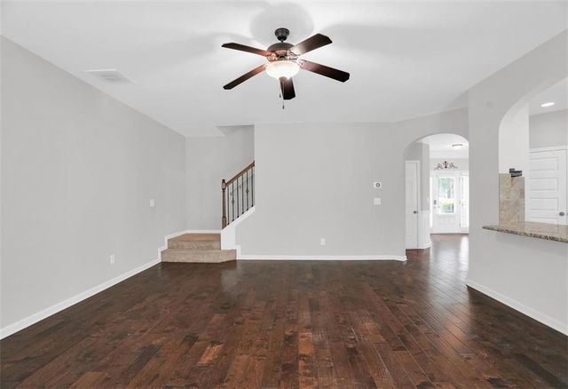 559 Madison Park Drive, Grayson, GA 30017