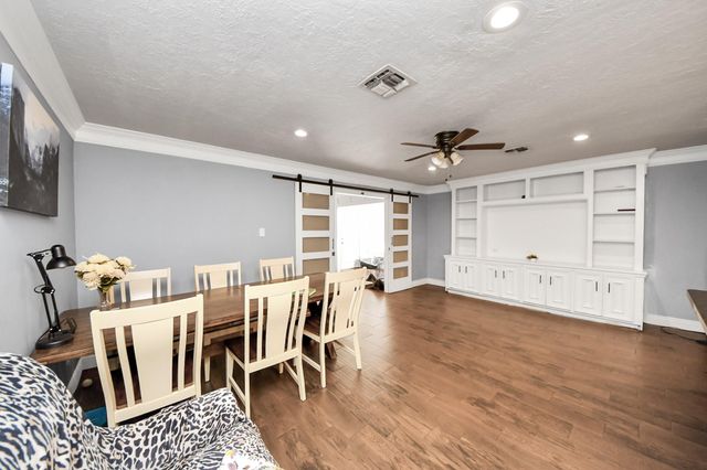 25418 Glen Loch Drive, Spring, TX 77380