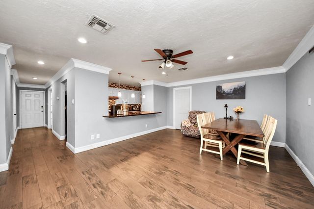 25418 Glen Loch Drive, Spring, TX 77380