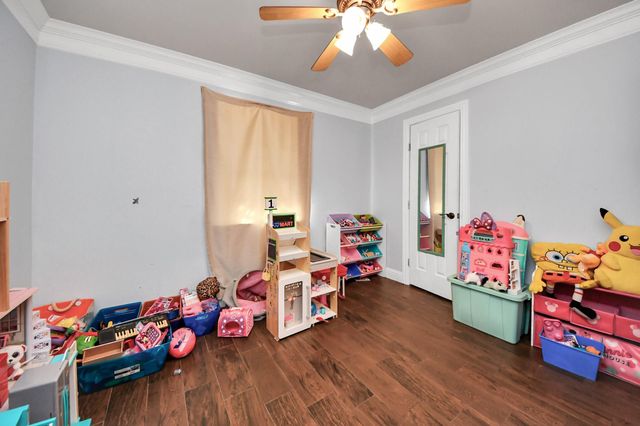 25418 Glen Loch Drive, Spring, TX 77380