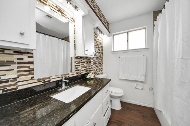 25418 Glen Loch Drive, Spring, TX 77380