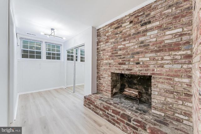 1947 KIRBY RD, Mclean, VA 22101