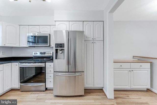 1947 KIRBY RD, Mclean, VA 22101