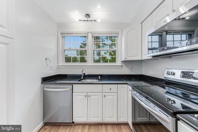 1947 KIRBY RD, Mclean, VA 22101