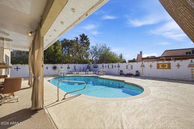 1415 W TUCKEY Lane, Phoenix, AZ 85013