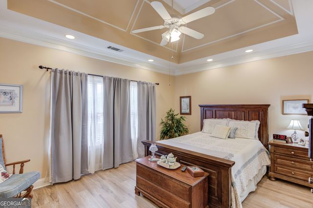 209 Chad Lane, Loganville, GA 30052