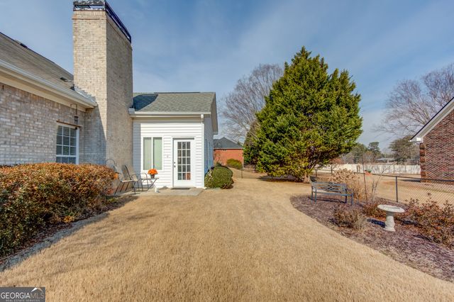 209 Chad Lane, Loganville, GA 30052