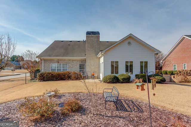 209 Chad Lane, Loganville, GA 30052