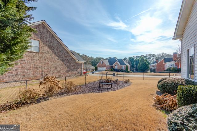 209 Chad Lane, Loganville, GA 30052