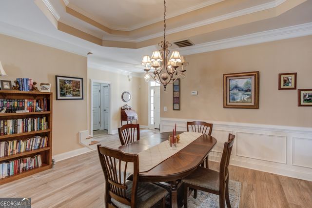 209 Chad Lane, Loganville, GA 30052