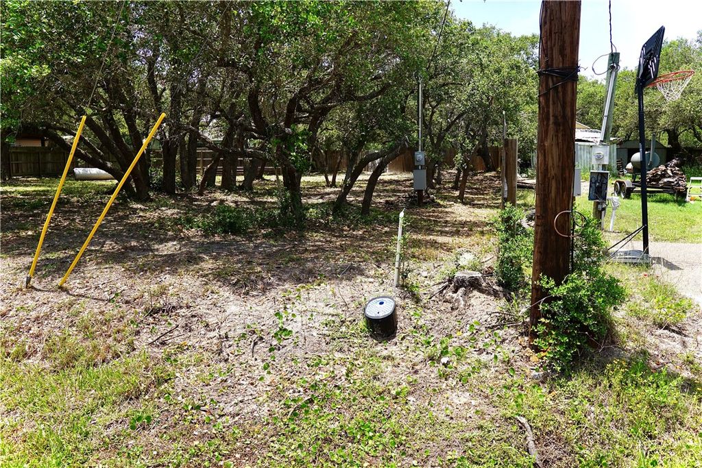 1121 Egret, Rockport, TX 78382 — photo 4