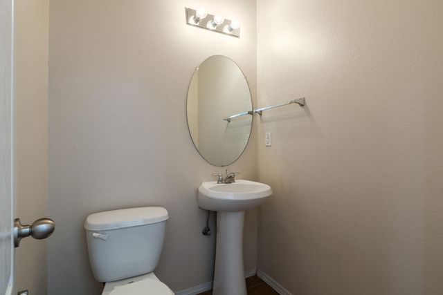 2305 Academic Place SE, Albuquerque, NM 87106