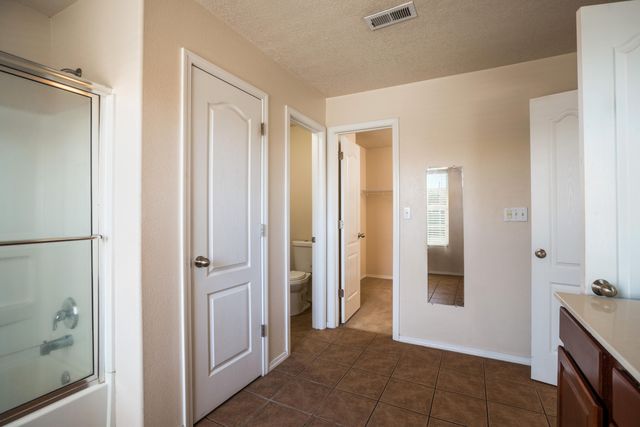 2305 Academic Place SE, Albuquerque, NM 87106