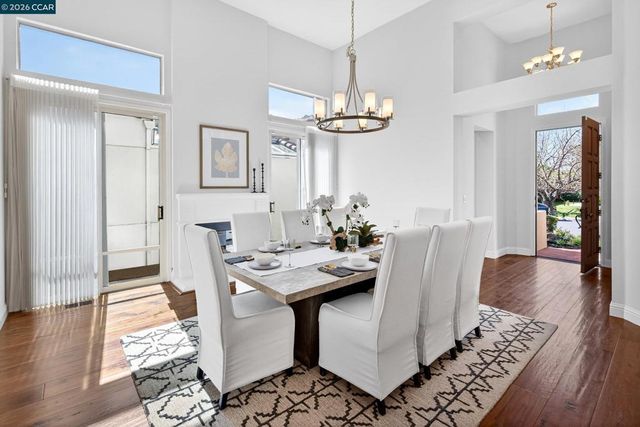 30 Bormio Ct, Danville, CA 94526