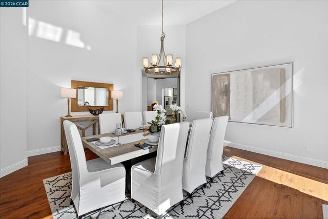 30 Bormio Ct, Danville, CA 94526