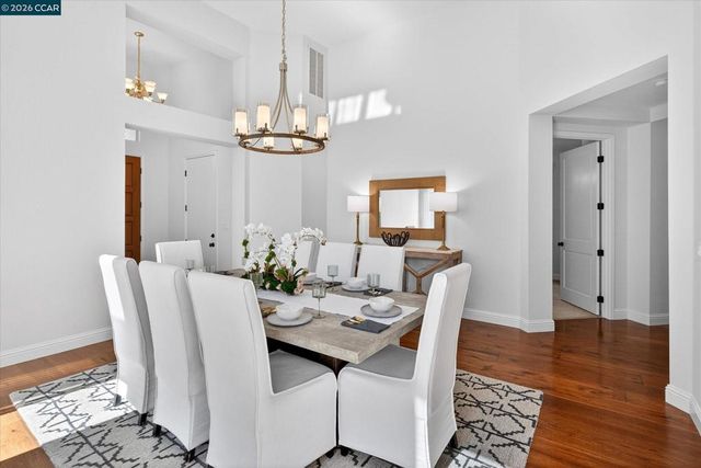 30 Bormio Ct, Danville, CA 94526