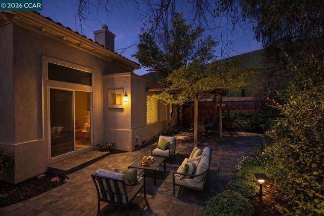 30 Bormio Ct, Danville, CA 94526