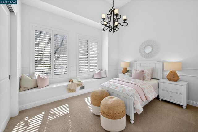 30 Bormio Ct, Danville, CA 94526