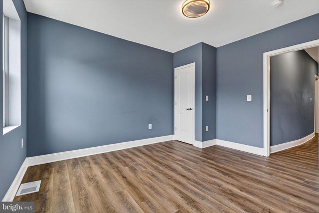 10 N BENTALOU ST, Baltimore, MD 21223