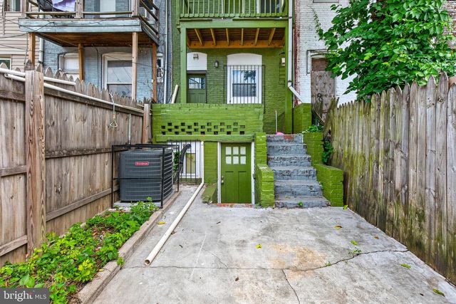 10 N BENTALOU ST, Baltimore, MD 21223