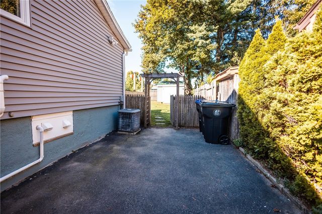 97 Spring Avenue, Barrington, RI 02806