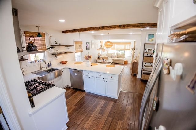 97 Spring Avenue, Barrington, RI 02806