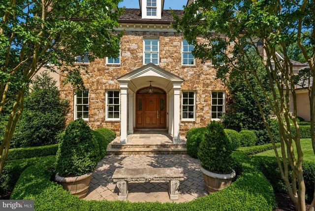 9698 MILL RIDGE LN, Great Falls, VA 22066