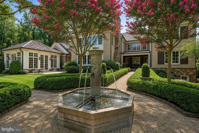 9698 MILL RIDGE LN, Great Falls, VA 22066