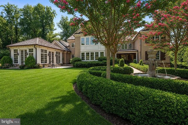 9698 MILL RIDGE LN, Great Falls, VA 22066