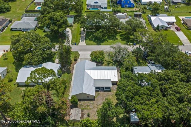 145 21st Avenue, Vero Beach, FL 32962