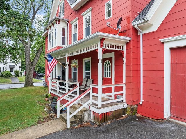 22 Webster Street, Middleboro, MA 02346