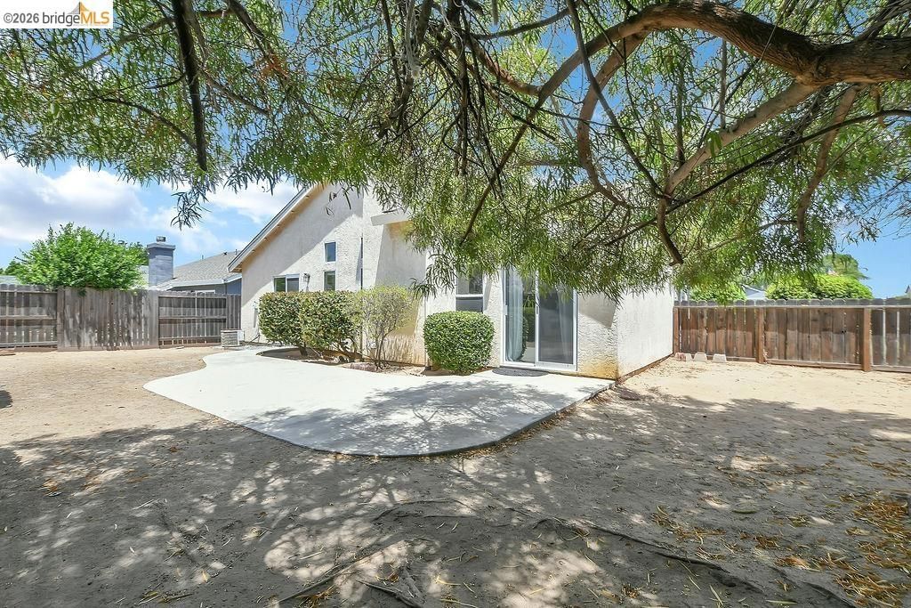 Image 25 of property listing at 3803 Pato Ln, Oakley, CA 94561