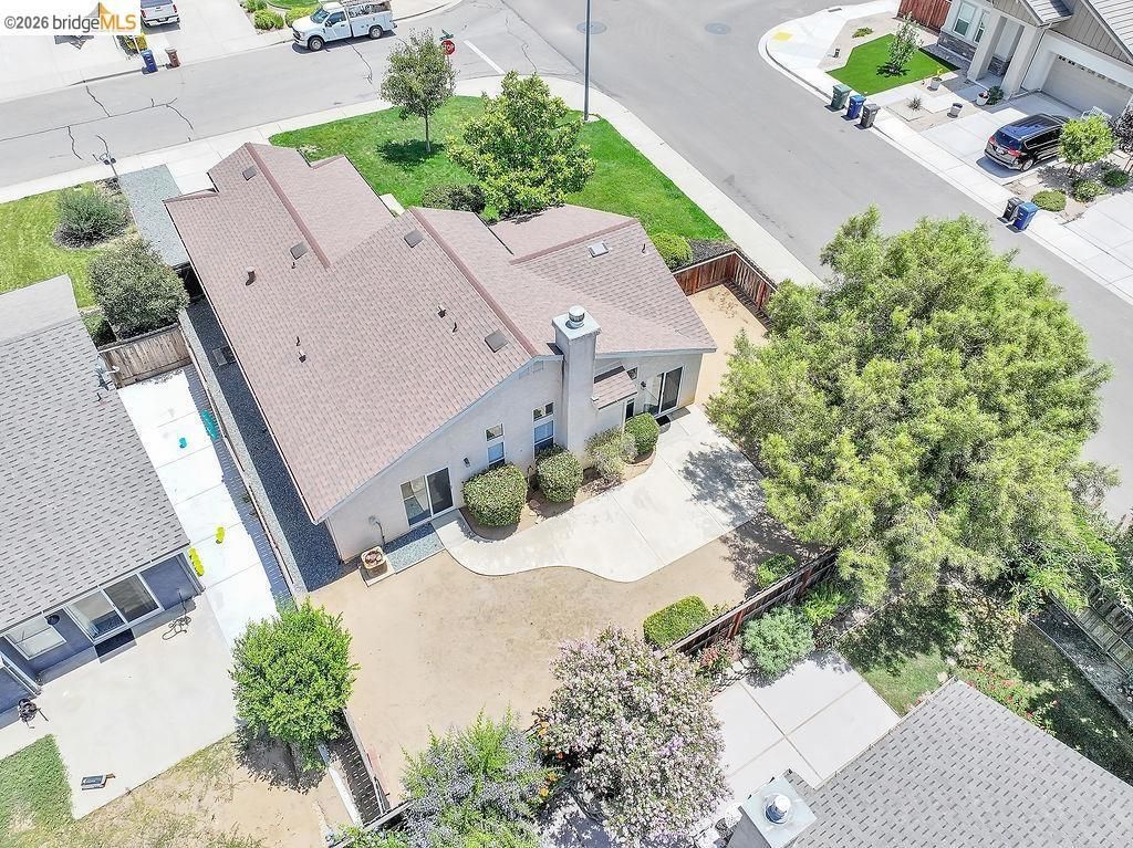 Image 29 of property listing at 3803 Pato Ln, Oakley, CA 94561