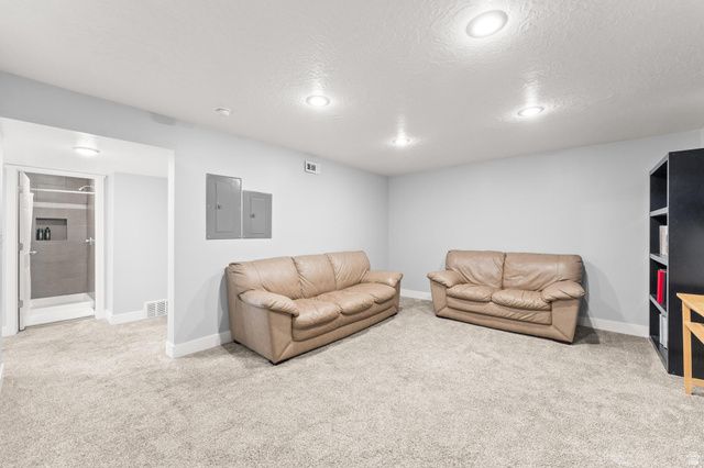 1013 N MAIN ST, Orem, UT 84057