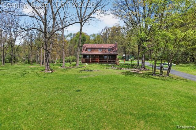 2997 Brighton Road, Howell, MI 48843
