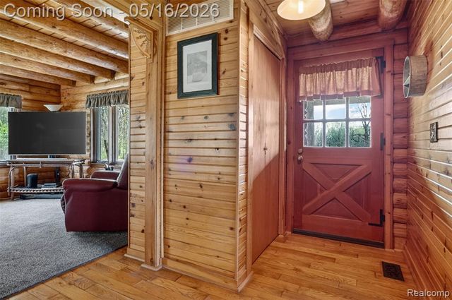 2997 Brighton Road, Howell, MI 48843