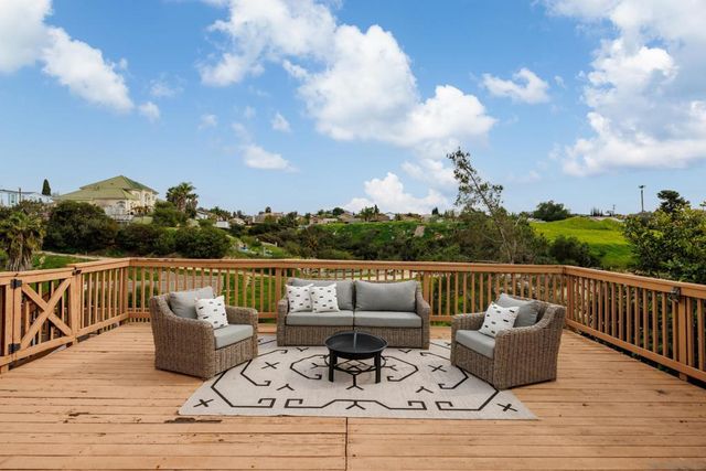 555 S 65th St, San Diego, CA 92114