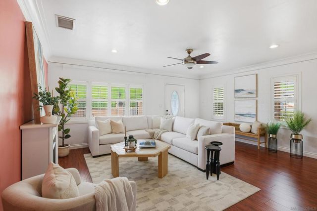 555 S 65th St, San Diego, CA 92114