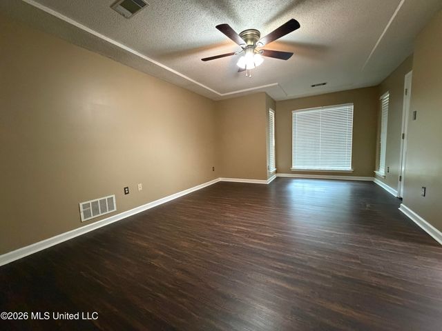 6177 Seminole Drive, Olive Branch, MS 38654