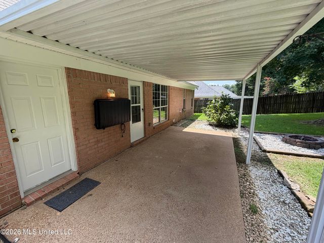 6177 Seminole Drive, Olive Branch, MS 38654