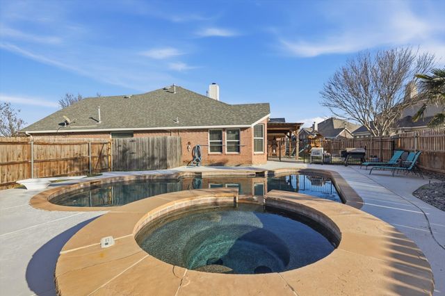 5 Mystic Court, Mansfield, TX 76063