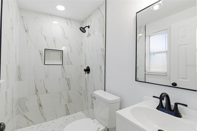 3007 PINEDALE AVENUE, Lakeland, FL 33803