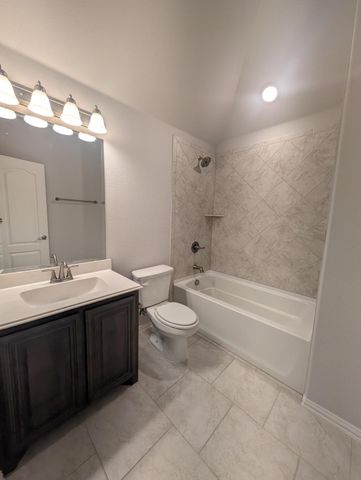 1204 Sagewood Drive, Justin, TX 76247