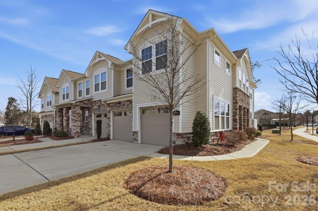 11110 Chalkbark Lane, Charlotte, NC 28262