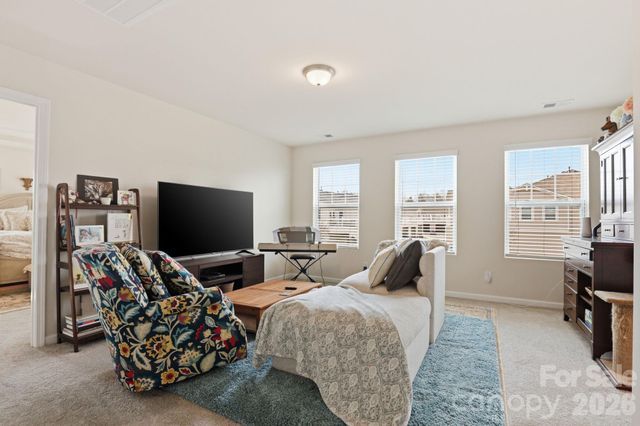 11110 Chalkbark Lane, Charlotte, NC 28262
