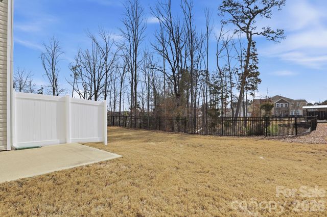 11110 Chalkbark Lane, Charlotte, NC 28262