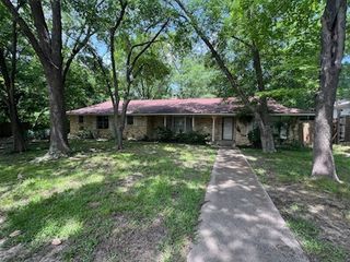 5703 Flamingo Court, Rowlett, TX 75089