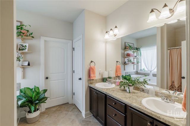430 Kimberly Circle, Hull, GA 30646
