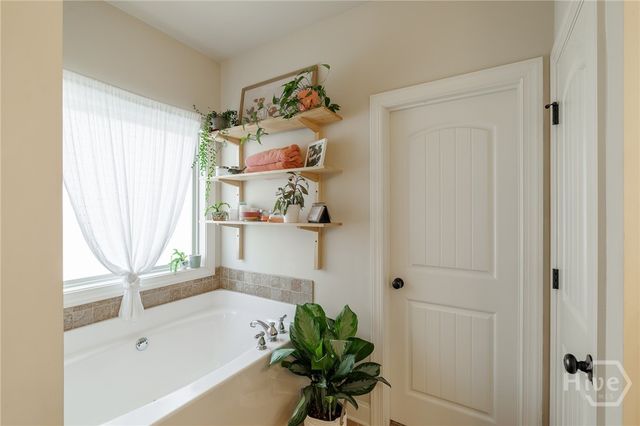 430 Kimberly Circle, Hull, GA 30646